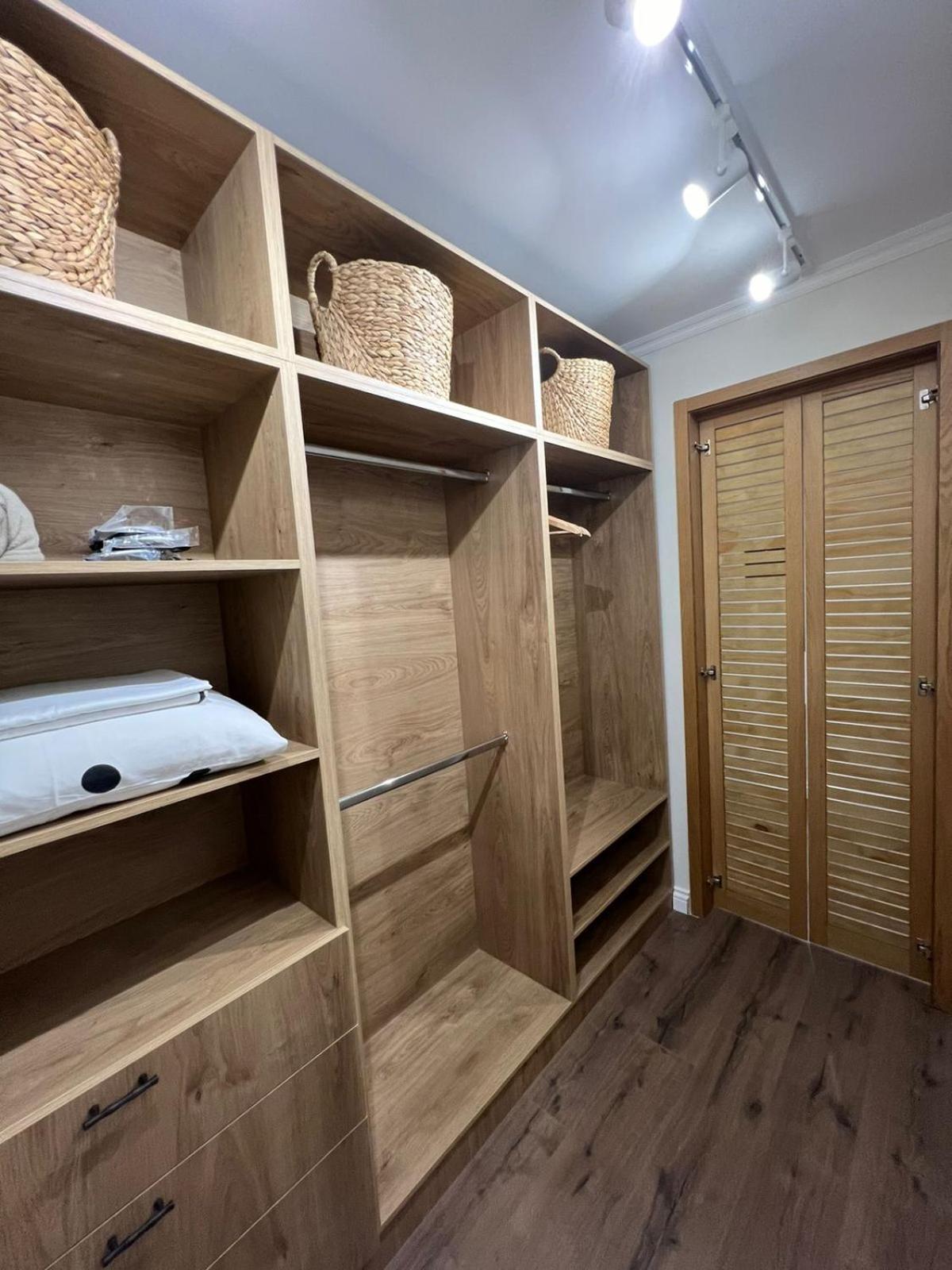 Anna'S Blloku Apartment 티라나 외부 사진