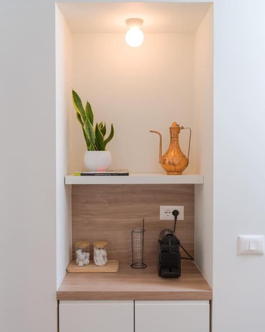 Anna'S Blloku Apartment 티라나 외부 사진