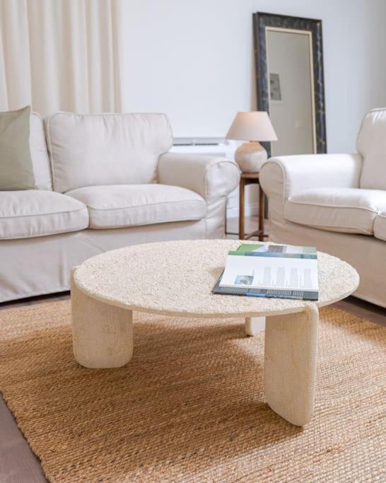 Anna'S Blloku Apartment 티라나 외부 사진