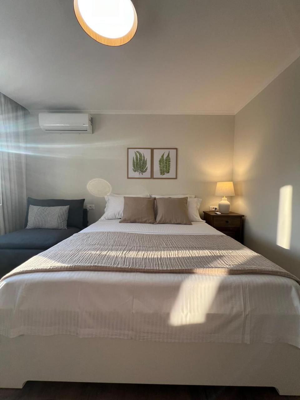Anna'S Blloku Apartment 티라나 외부 사진